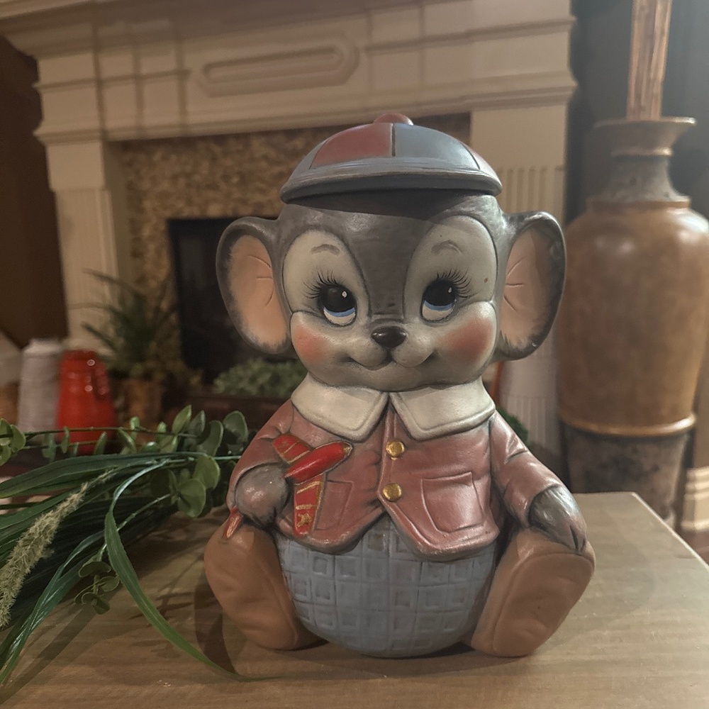 Vintage 1970's Treasure Craft Cookie Jar Featuring A Little Boy Mouse In A Hat